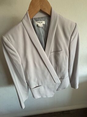 Helmut Lang Pale Gray Virgin Wool Cropped Shawl Lapel Blazer